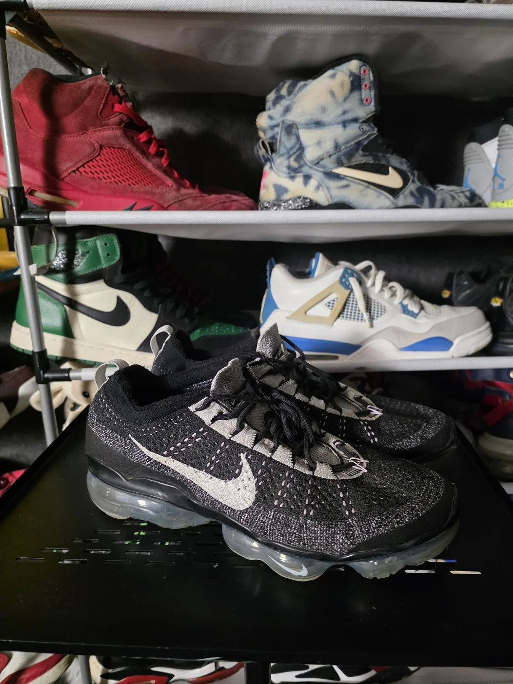 🔥 Nike Black and Pearl Flyknit VaporMax 2023 Men Size 9.5 Running Shoes